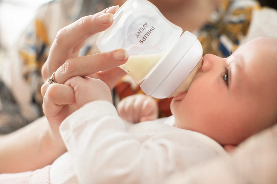 Philips Avent Natural Response Baby Bottles – 2 Pack, 0m+,125ml