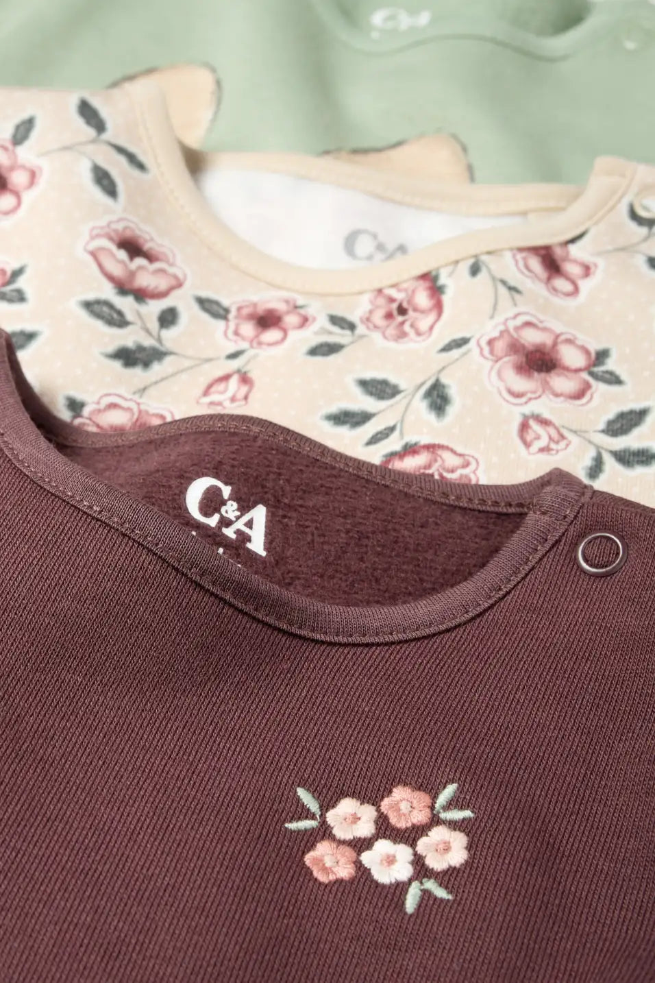 Flowers and Bunnies - Pack of 3 Sweatshirt