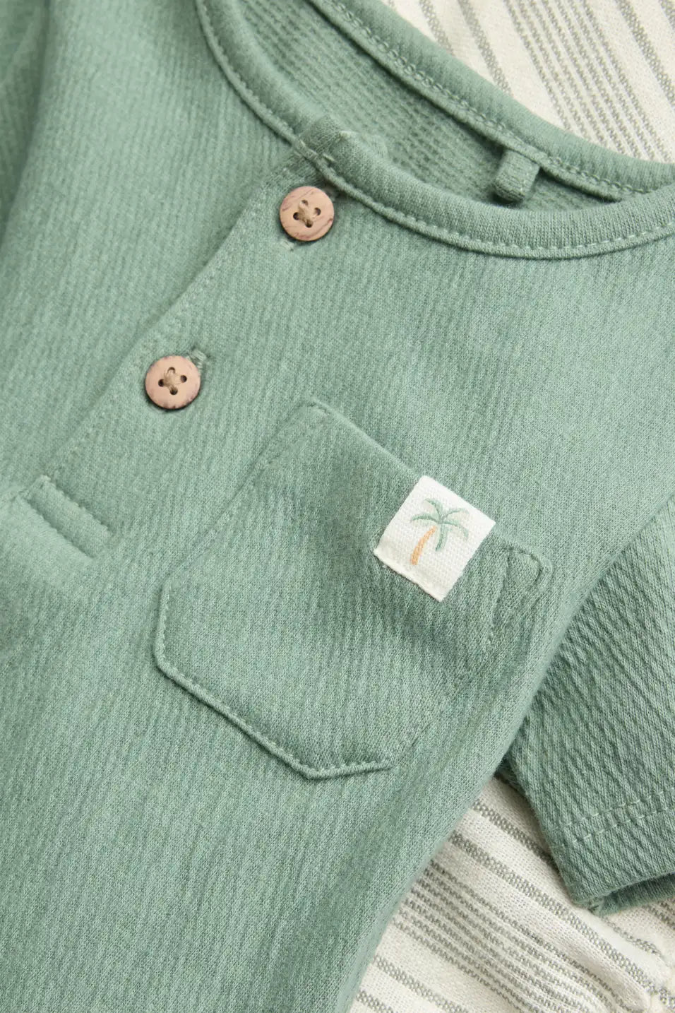 Baby linen outfit - Green