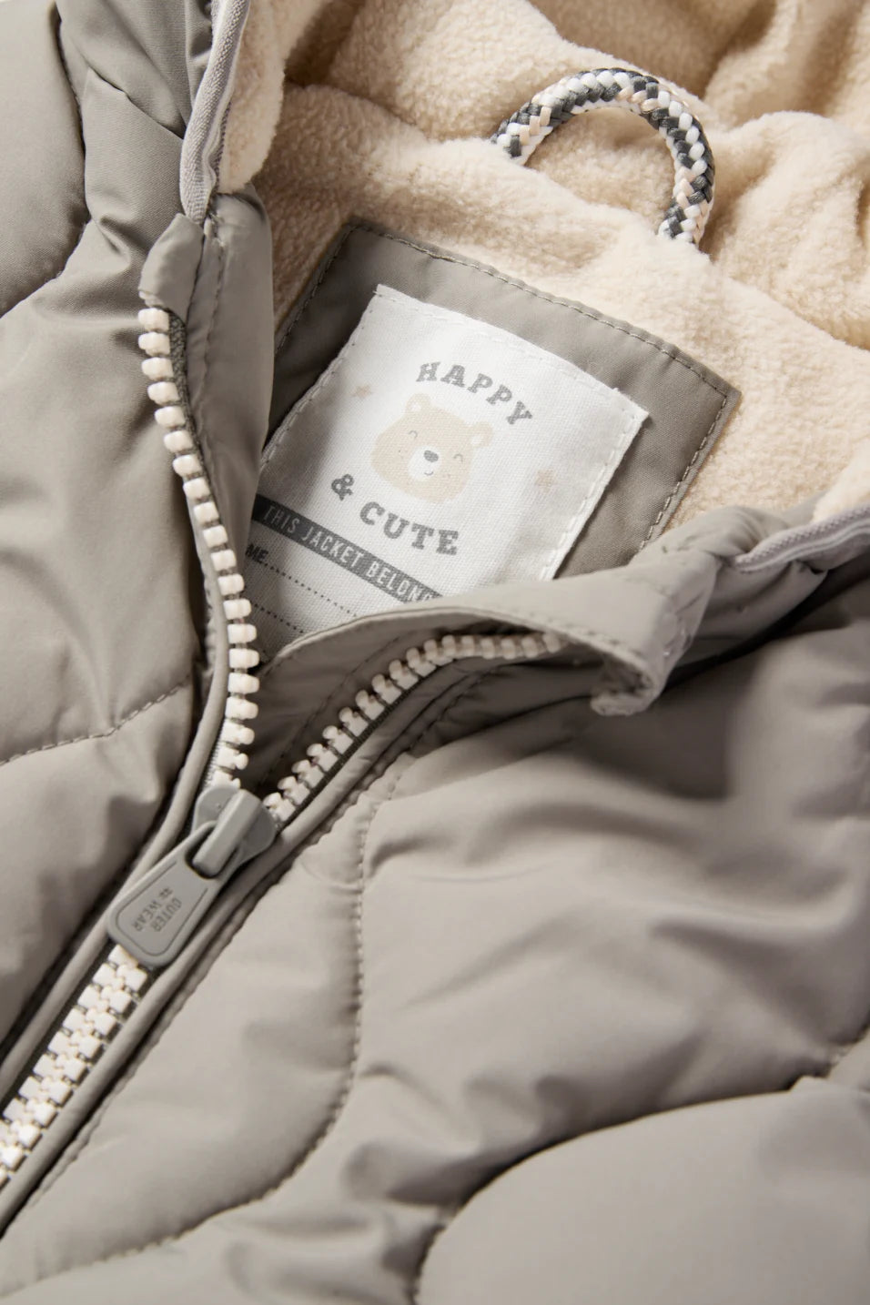 Lined quilted vest with hood - water repellent