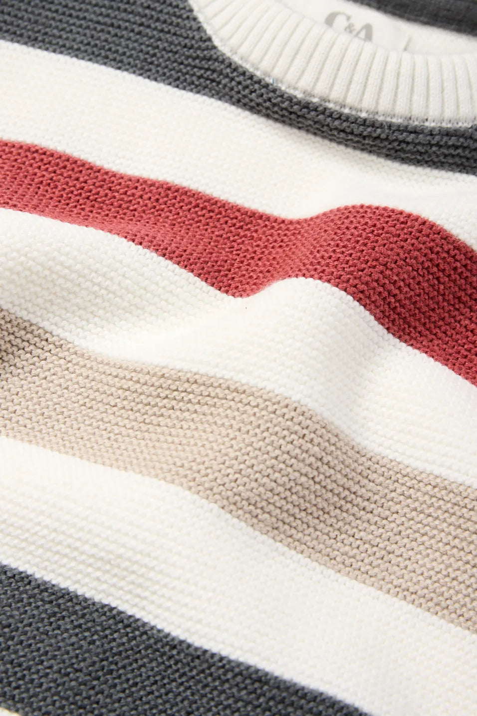 Baby pullover - striped