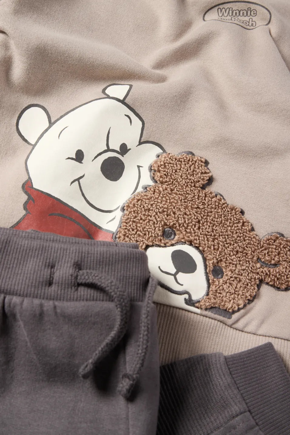 Winnie the pooh - Baby Outfit