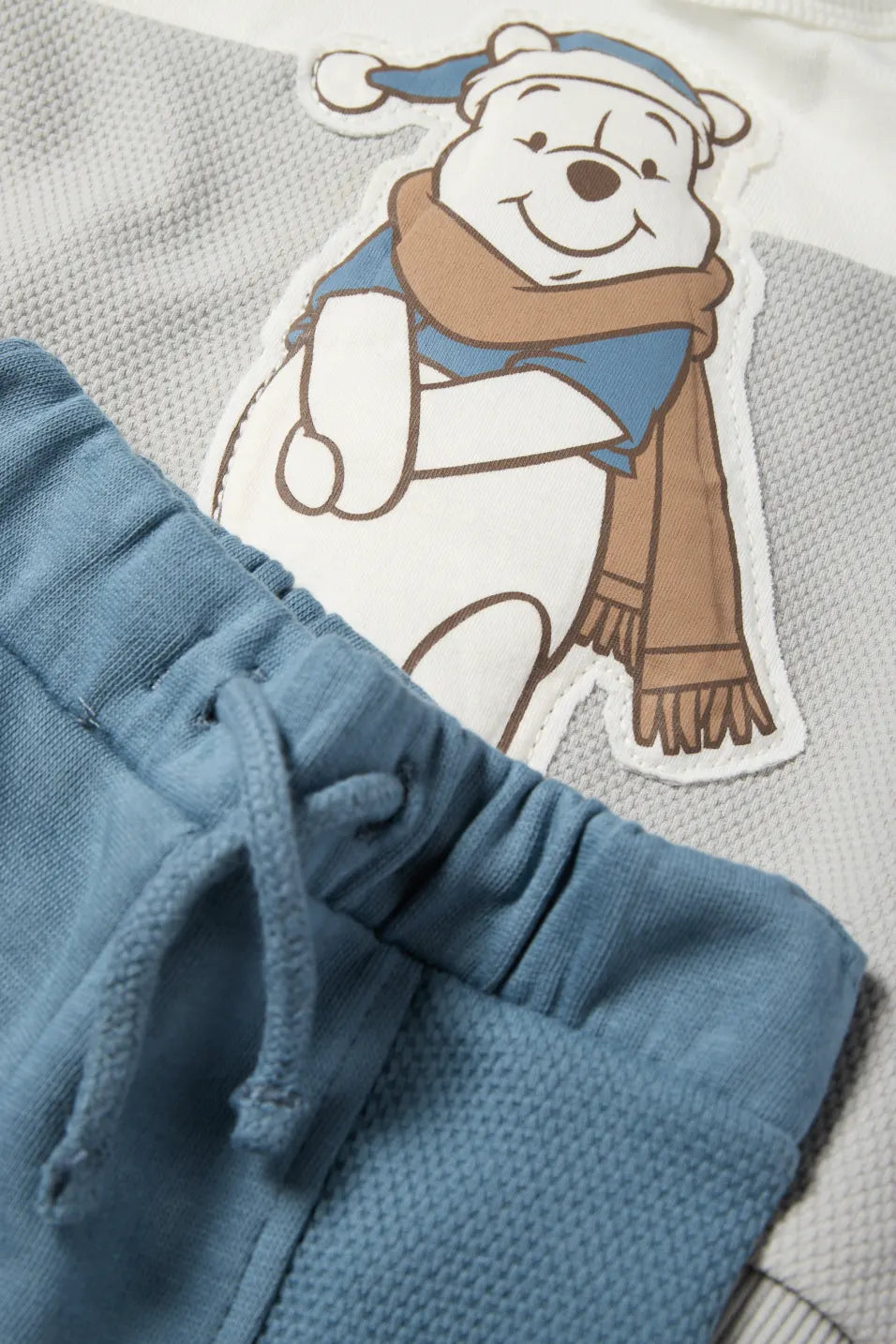 Winnie the Pooh - Baby Outfit