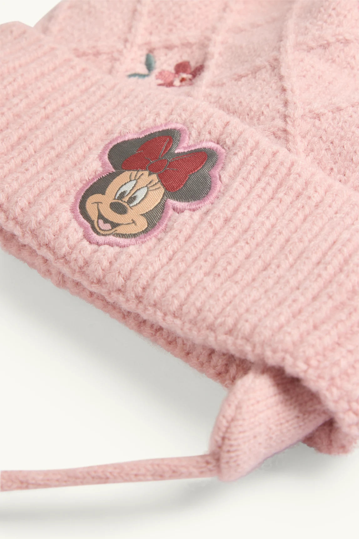 Minnie Mouse - Baby Pompom Hat - Braid Pattern