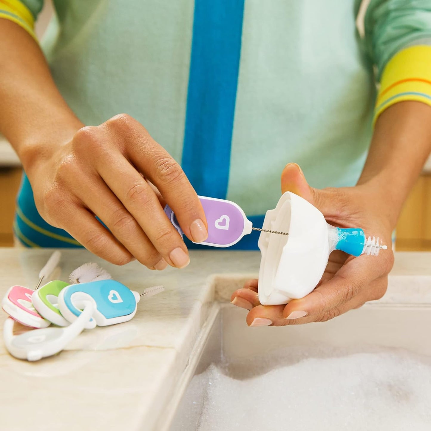 Munchkin Details Cleaning Brush Set - Pack of 4