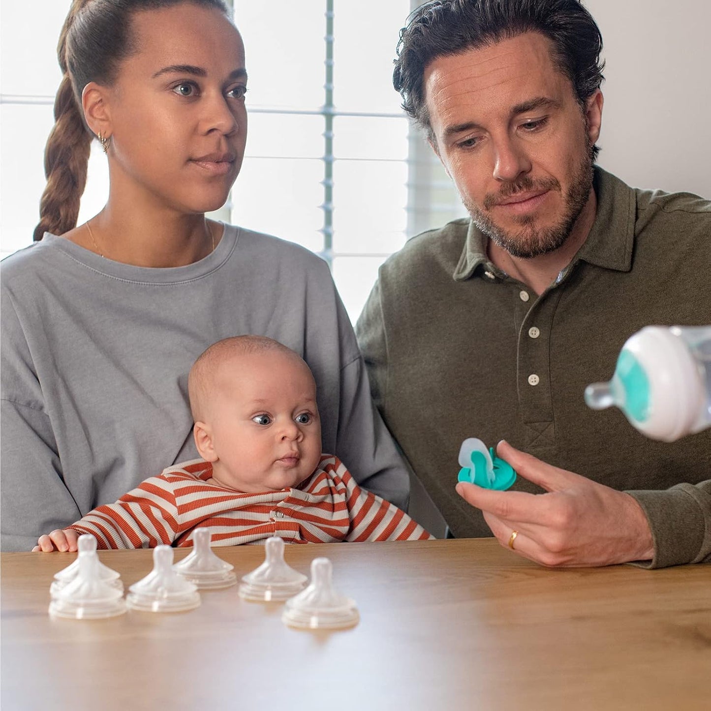 Philips Avent Natural Response - With AirFree Vents - Baby Bottle – 1 Pack, flow 3 ,260ml - Bear starts