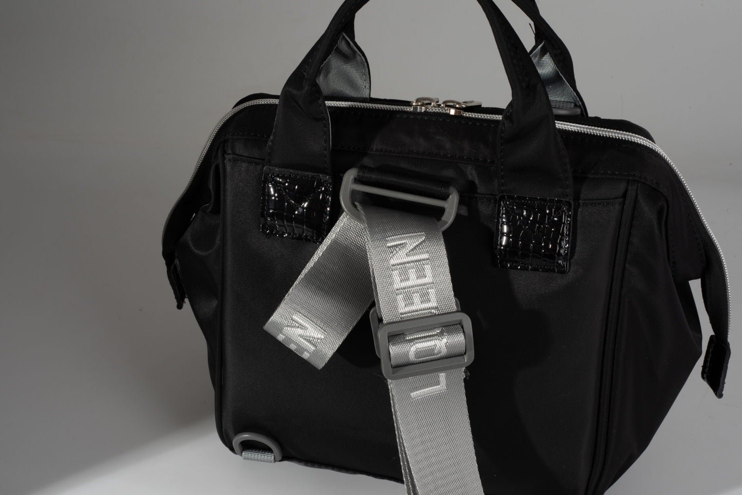 Lequeen Diamond 7TH Edition Mini Mommy Bag - K Cover Black
