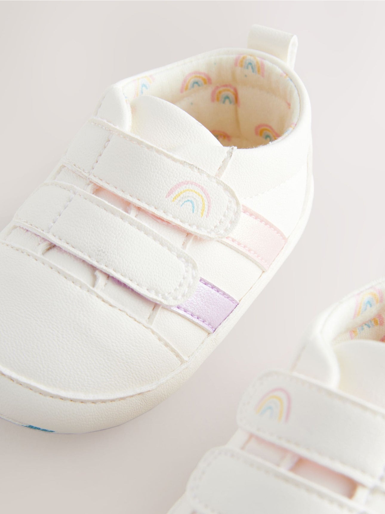 Baby soft sneakers (0-24mths)