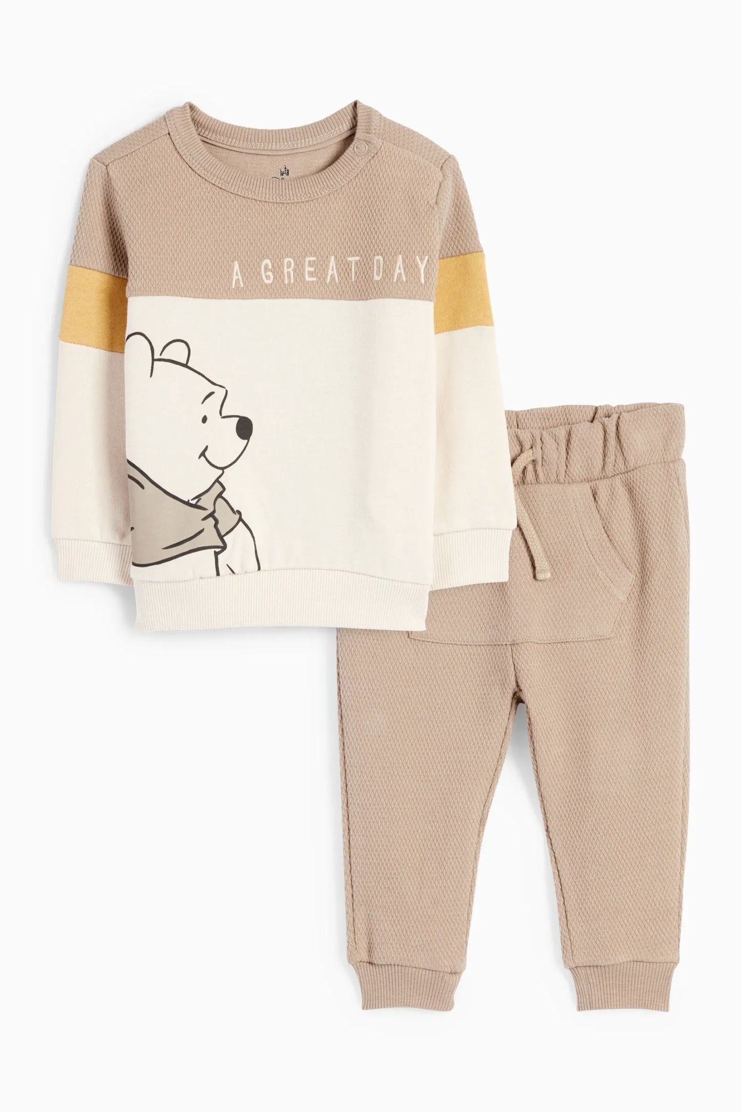 Winnie the Pooh 2 pieces outfit