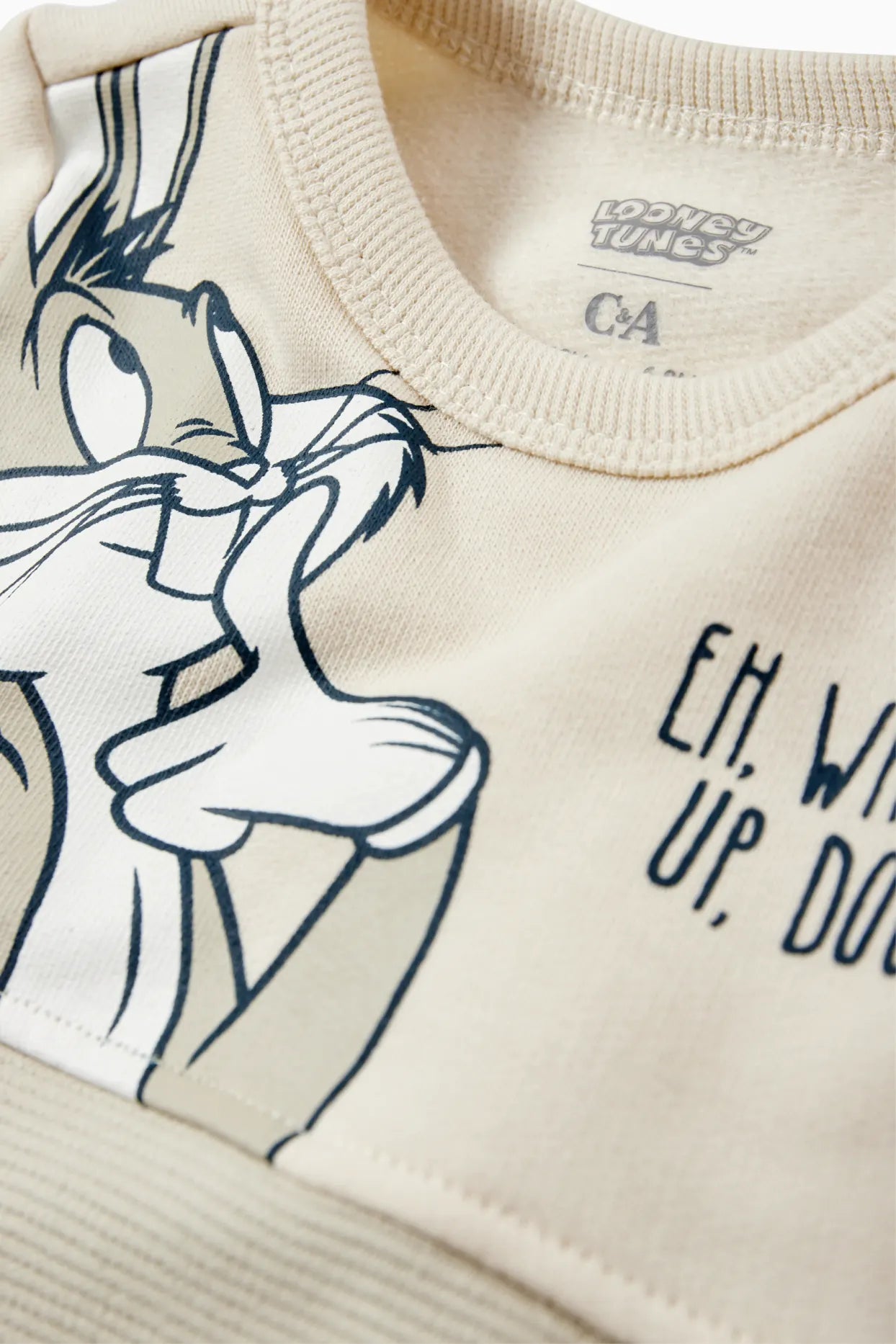 Looney Tunes sweatshirt