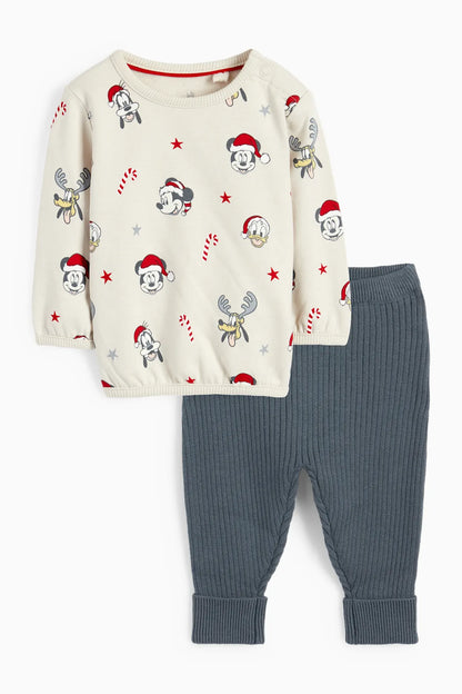 Disney Christmas outfit