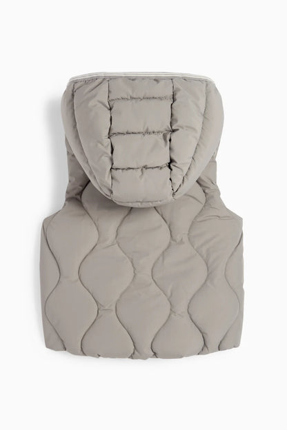 Lined quilted vest with hood - water repellent