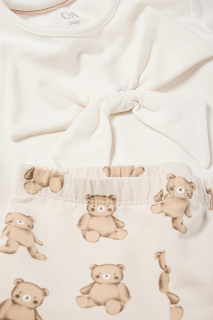 Bear and bow Outfit