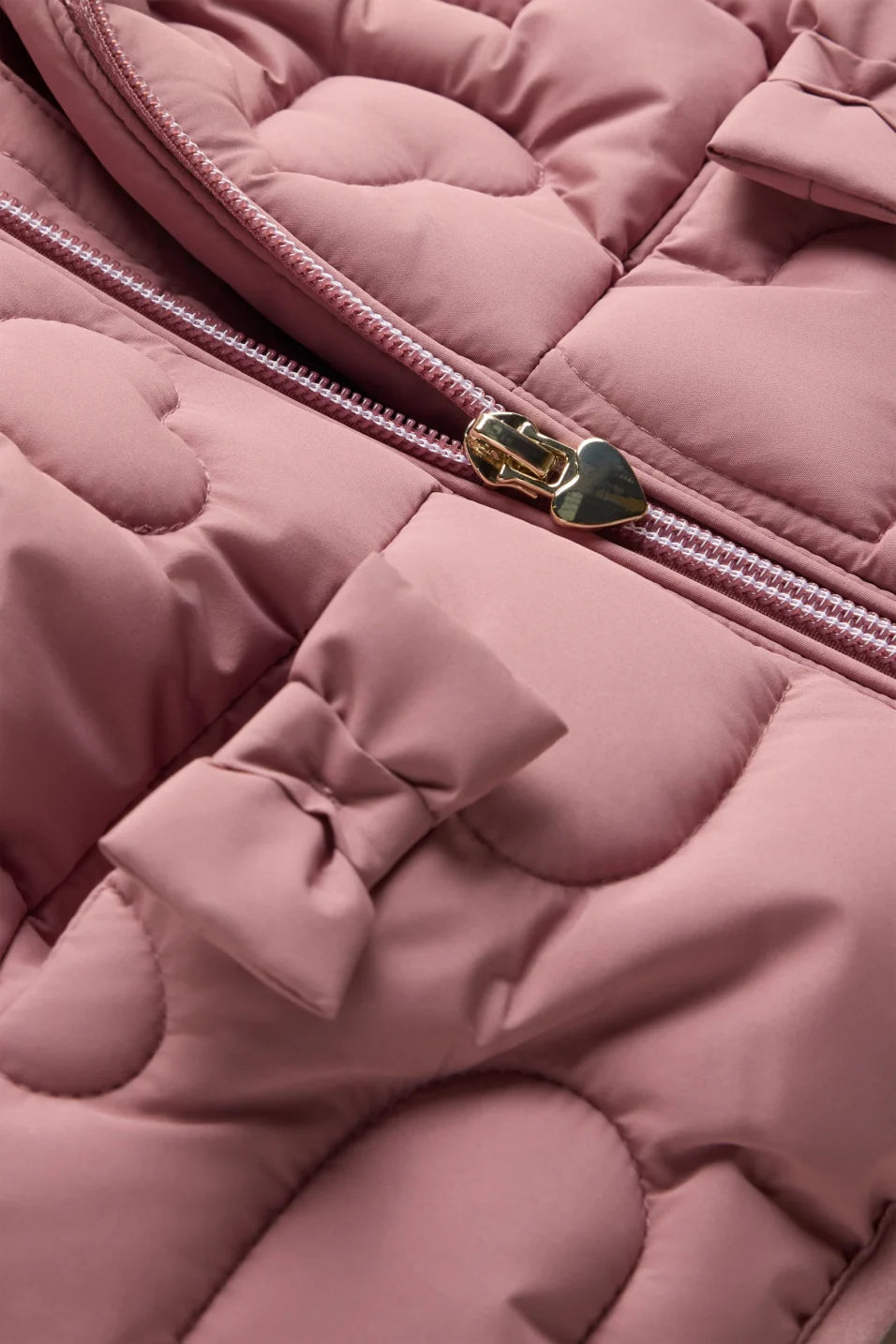 Heart - quilted vest with hood - water-repellent