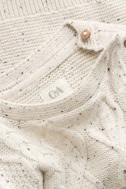 Baby Pullover - braid pattern