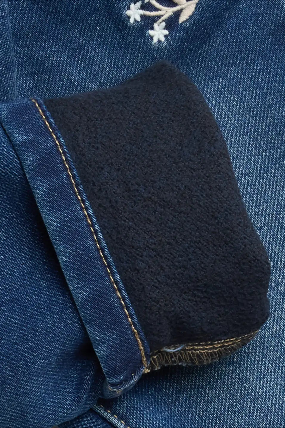 Flowers and Hearts - Thermo Jeans